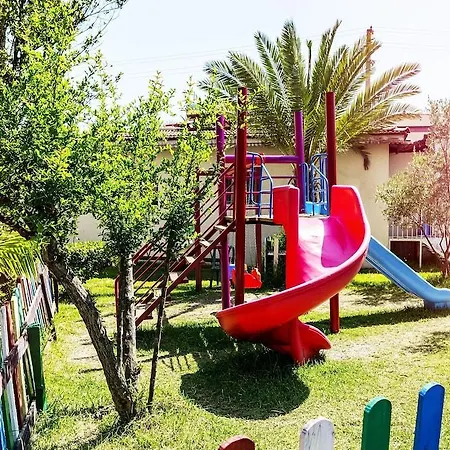 Nergos Garden Hotel Side